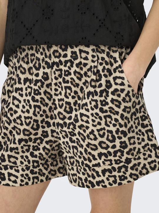 Actual product image Only ONLLOWA Normal geschnitten Shorts Shorts (XS)