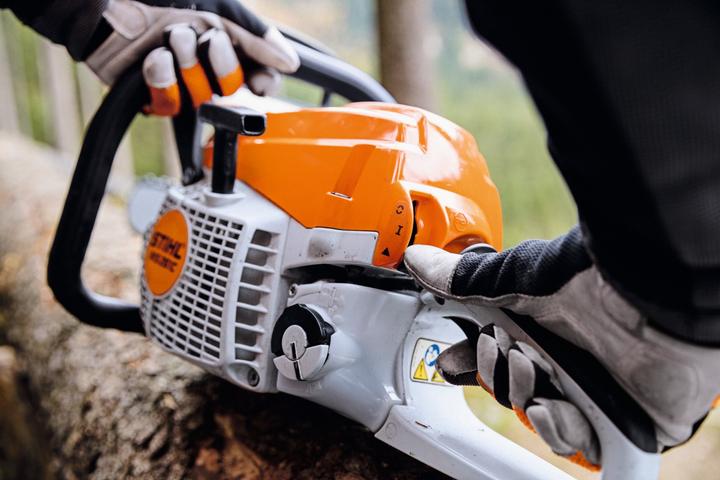 Actual product image Stihl MS 261 C-M (Petrol chain saw)