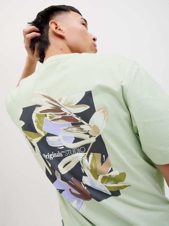 Actual product image Jack & Jones Rückenprint Rundhalsausschnitt T-shirt T-shirt (XL)