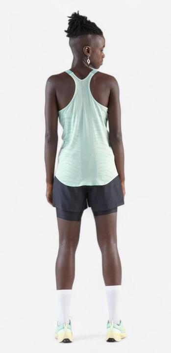 Actual product image Kiprun Run 500 women's running tank top with built-in bra - green (S)