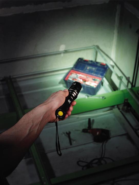 Image du produit Brennenstuhl LuxPremium TL 400 AFS (18.40 cm, 430 lm)