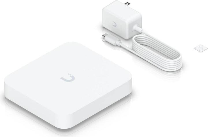 Actual product image Ubiquiti Gateway Max