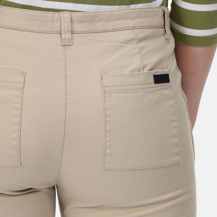 Actual product image Regatta Mayaan Capri (40)