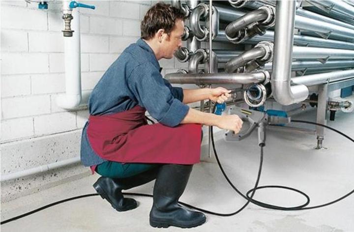 Productafbeelding Kärcher Professional Buisreinigingsslang. NW 6. 30 m max. 140 bar