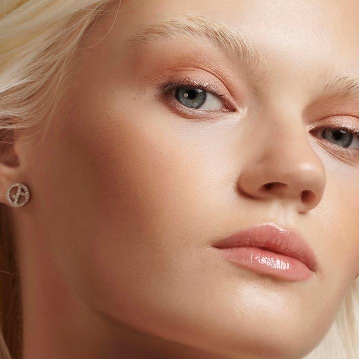 Actual product image Giorgio Armani Luminous Silk Glow Bronzer (90 Golden Sunrays) (90 Golden Sunrays, Bronzer, 18 g)