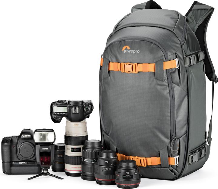 Actual product image Lowepro Whistler BP 450 AW II Green Line (Photo backpack, 36 l)