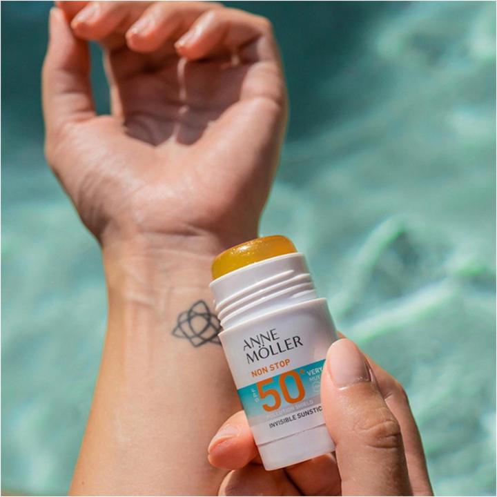 Actual product image Anne Möller NON STOP sunstick SPF50+ 25 gr (Sun spray, SPF 50+, 25 g)