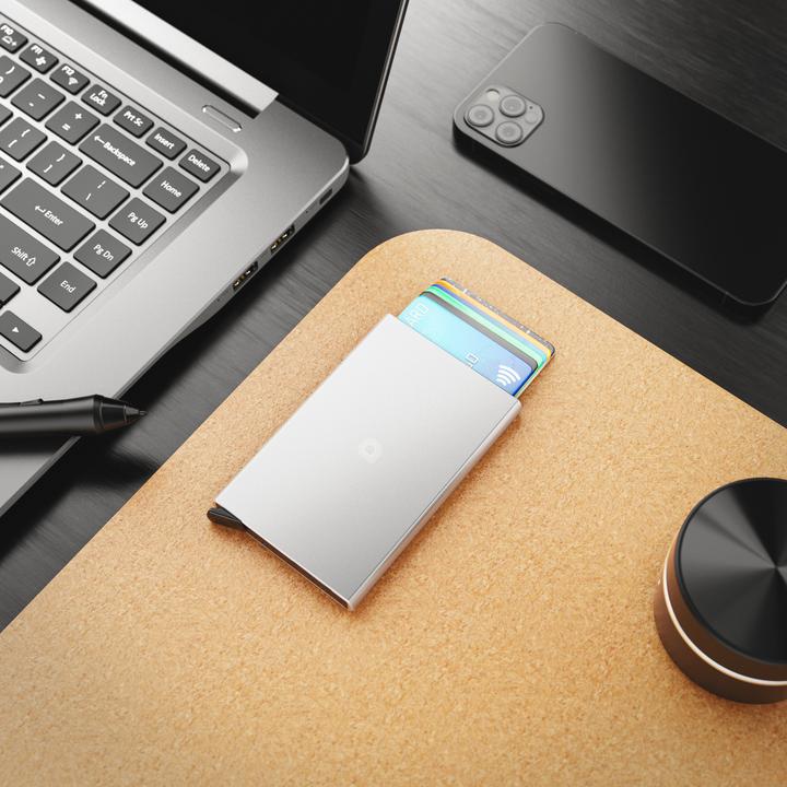 Produktbild Aplic Kartenetui Karten Schutzhülle aus Alu für 6 Karten NFC/RFID Abschirmung Blocker, Kartentresor