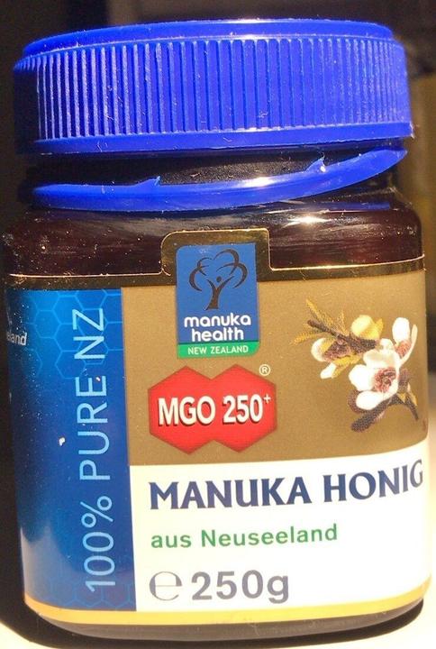 Actual product image Manuka Health 250+ Manuka honey (250 g)