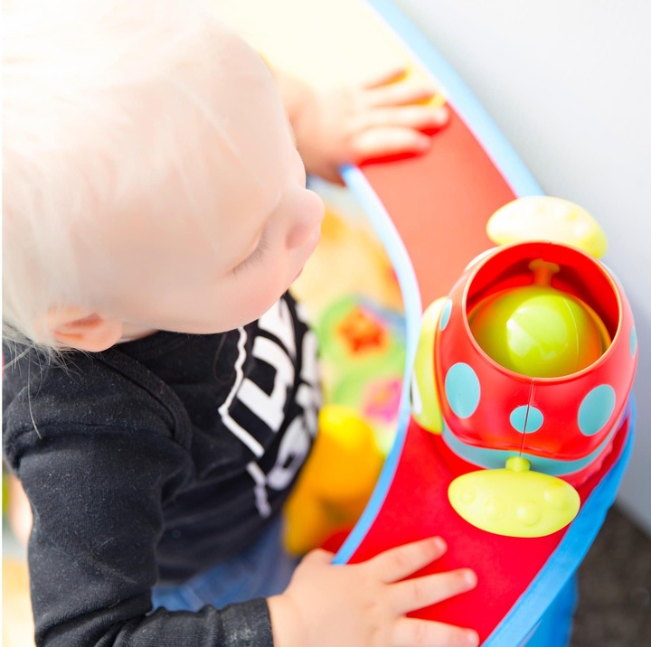 Produktbild Playgro Pop Up Baby