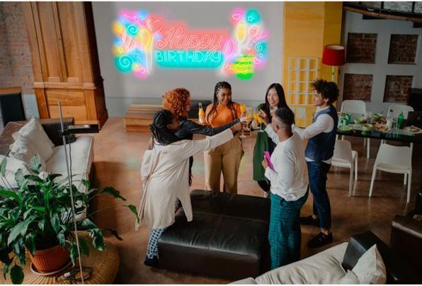 Image du produit Epson Lifestudio Grand Plus EH-LS970B (4K, 4000 lm, 0.16 - 0.4:1)