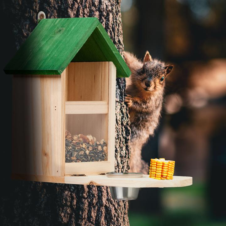 Produktbild Relaxdays Eichhörnchenfutterhaus