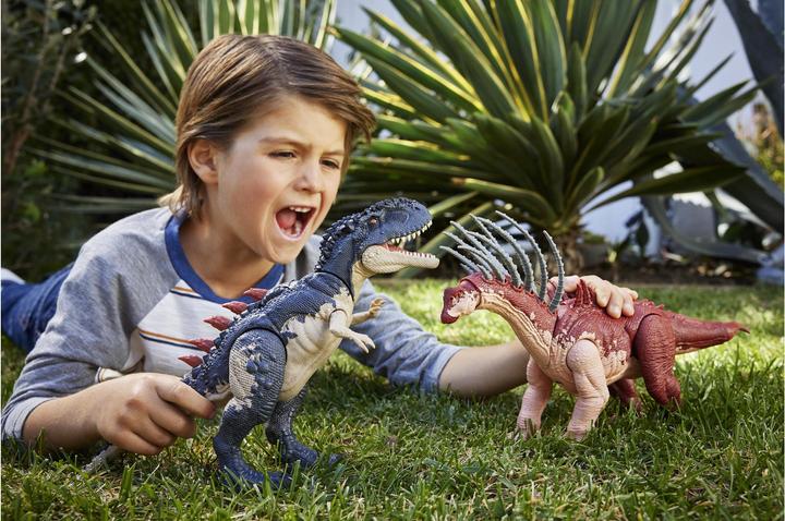 Actual product image Jurassic World Gigantic Trackers - Bajadasaurus