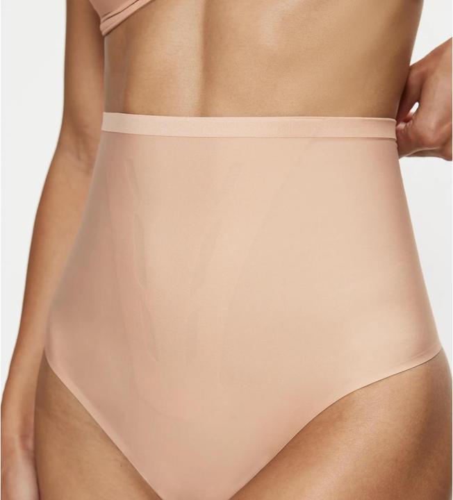 Actual product image Triumph String " Shape Smart (M, Single pack)
