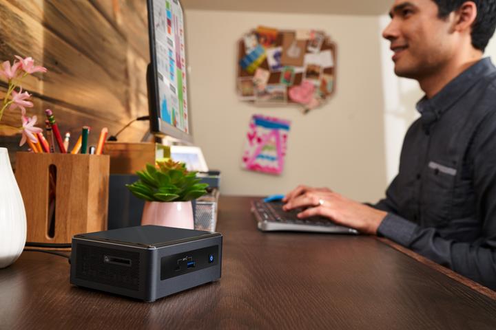 Produktbild Intel NUC 10 Performance Kit - NUC10i5FNHN (Intel Core i5-10210U)
