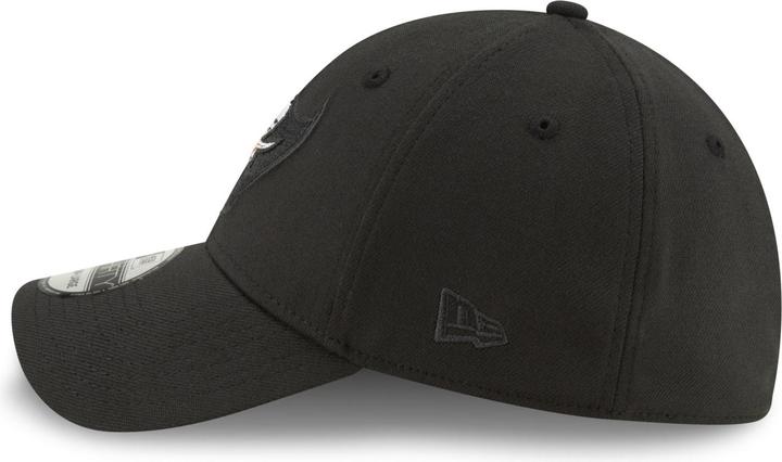 Actual product image New Era 39Thirty Stretch Elements Tampa Bay Buccaneers (M, L)
