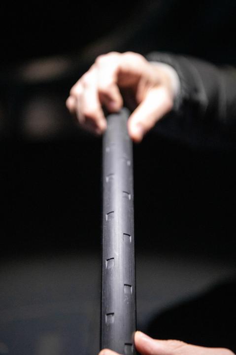 Produktbild DT Swiss DT ERC 1400 DICUT Laufrad 700c CL 35 100/12 WTS (Vorderrad, 28")