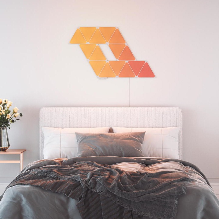 Image du produit Nanoleaf Shapes Triangles Smarter Kit 15 (80 lm)