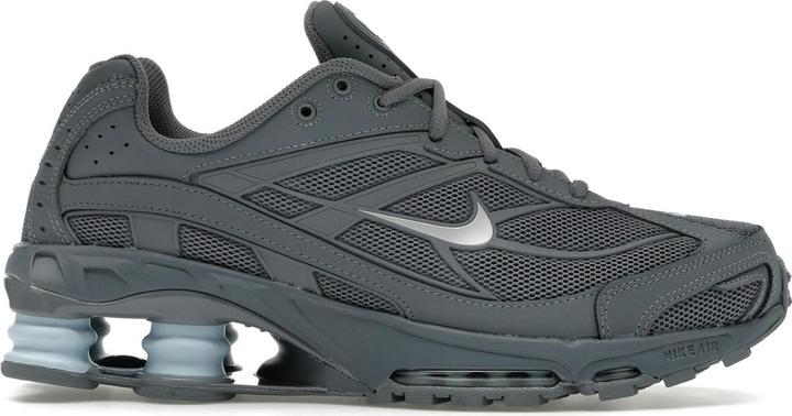 celestine blue, Cool grey, Metallic Silver