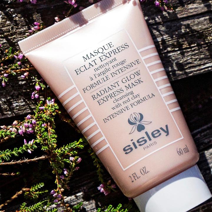 Actual product image Sisley Radiant Glow Express