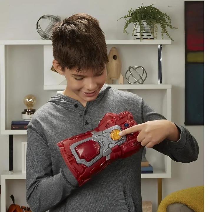 Actual product image Hasbro Avn Red Electronic Gauntlet