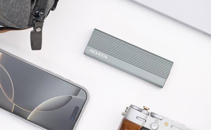 Image du produit Adata Externe SSD M.2 Gehäuse EC680 USB3.2C 10Gbps (M.2)