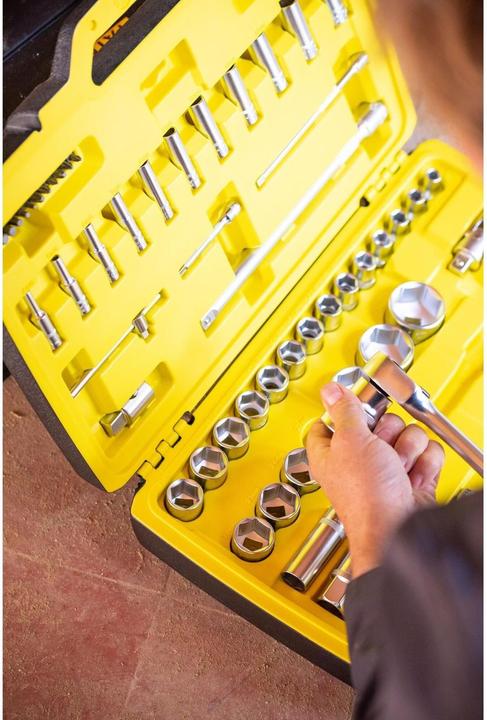Actual product image Stanley Socket wrench set, 26-piece, 1/2 inch, type Ratchet and socket wrench set from SAM, 1/2Z