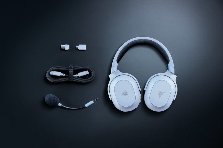 Actual product image Razer Barracuda X Chroma (Wireless)