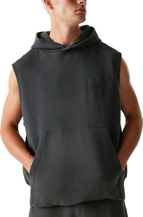 Actual product image New Era Sleeveless Hoody WASHED Chicago Bulls charcoal - XXL (XXL)
