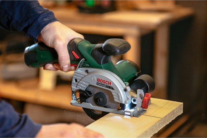 Productafbeelding Bosch Home & Garden UniversalCirc 12