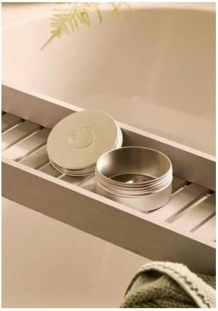 Produktbild The Body Shop Shampoo Bar Travel Case (Festes Shampoo)