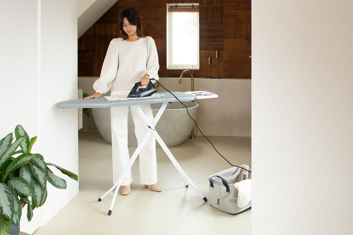 Image du produit Brabantia Ironing Board Solid Steam Iron Rest (124 x 38 cm)