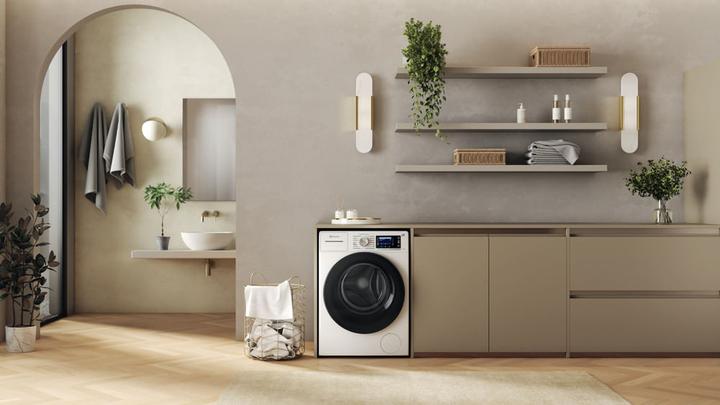 Actual product image Bauknecht B6R 88E SILENCE DE (8 kg, Left)