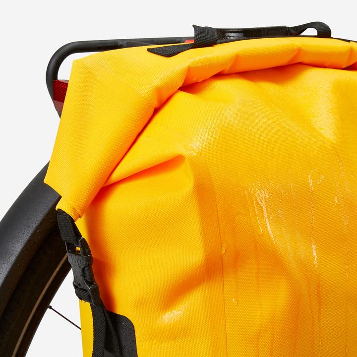 Image du produit Btwin Sacoche vélo 900 27L imperméable orange (27 l, Sacoches)