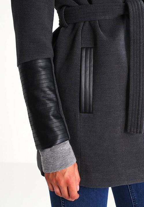 Actual product image Vero Moda Vmcala