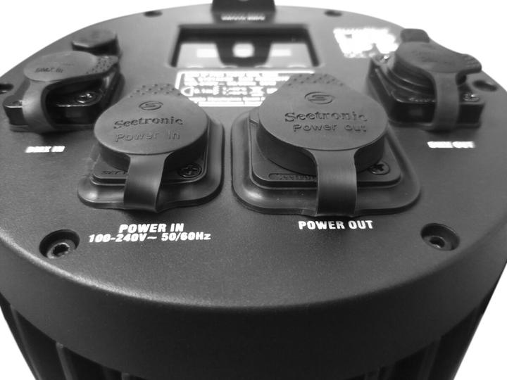 Productafbeelding Eurolite LED IP PAR 7x8W QCL Spot (LED)