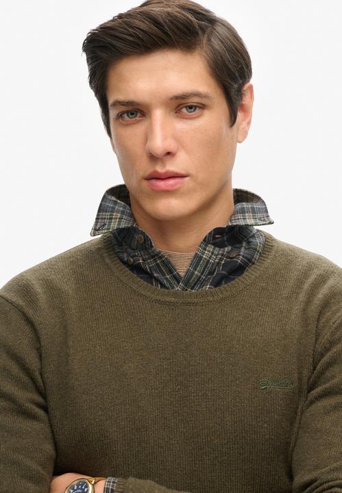 Actual product image Superdry Essential Slim Fit Crew Jumper (L)