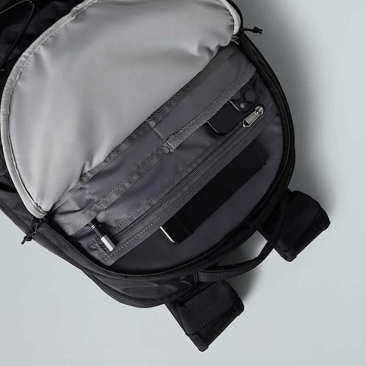 Actual product image North Face Borealis (28 l)