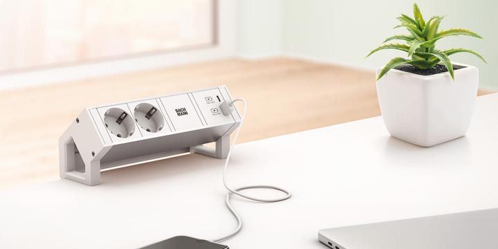 Image du produit Bachmann DESK2 2xCH 90° 1xUSB C/C 100W 1xCM 0,2m RAL9010 (2x, Type 13, USB-C)