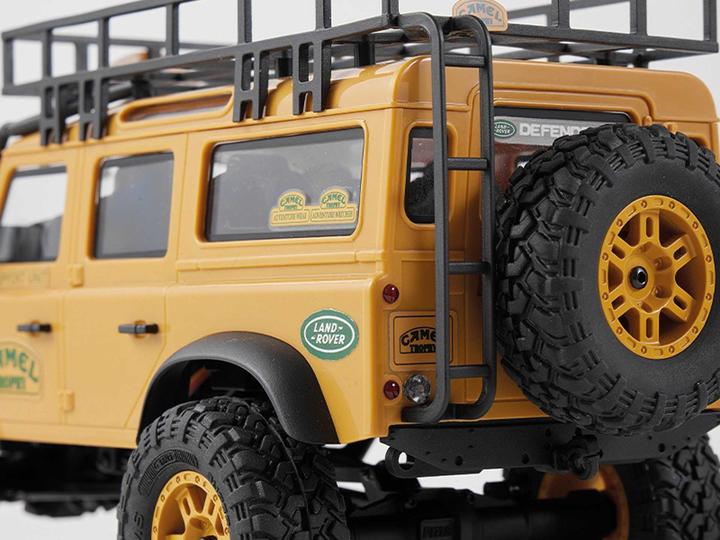 Actual product image FMS FCX24M Land Rover Defender 110 1:24 Camel Trophy Edition - RTR (RTR Ready-to-Run)