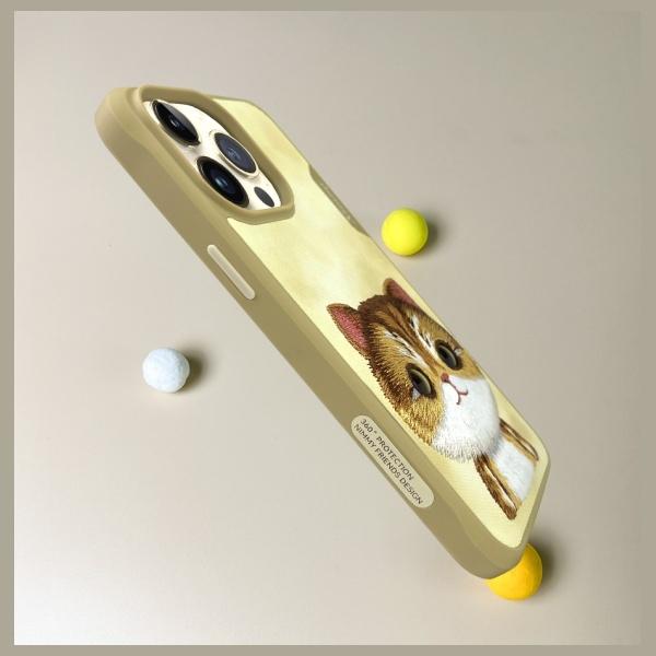 Actual product image Nimmy case iPhone 15 Pro Max 6.7" khaki Big Eyed Pet 2.0 Cat (Apple iPhone 15 Pro Max)