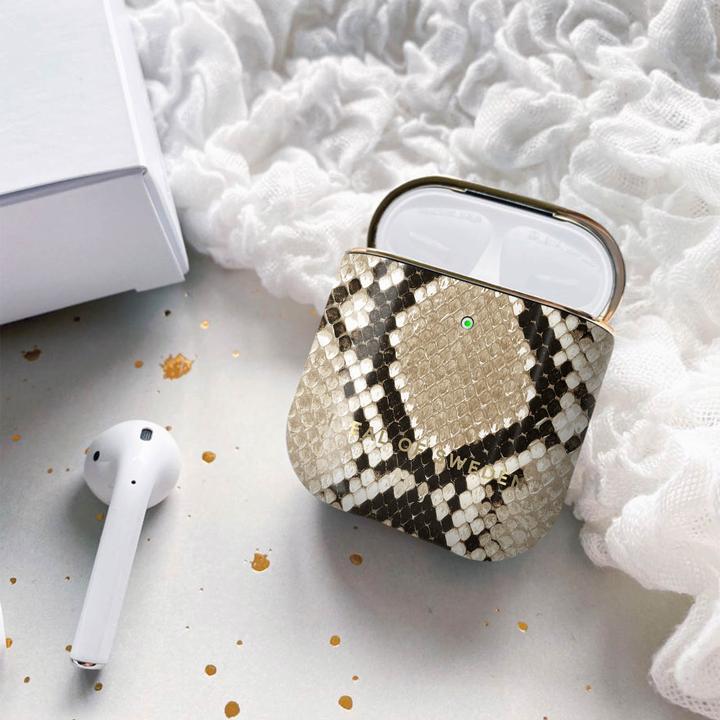 Actual product image iDeal Of Sweden Printed (Headphone sleeve)