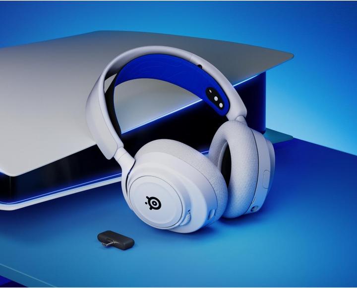 Actual product image SteelSeries Arctis Nova 7P (Cable, Wireless)