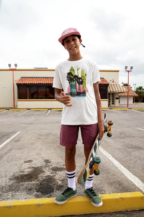 Produktbild Protest Shorts Lowell wine (140)