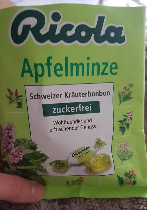 Produktbild Ricola oZ Apfelminze, 75 g BON (1 Stk., 75 g)