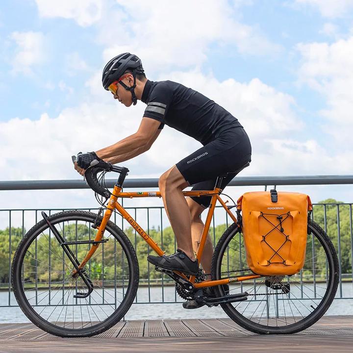 Produktbild Rockbros 30140022003 waterproof bicycle bag for trunk - orange (32 l, Gepäckträgertasche)