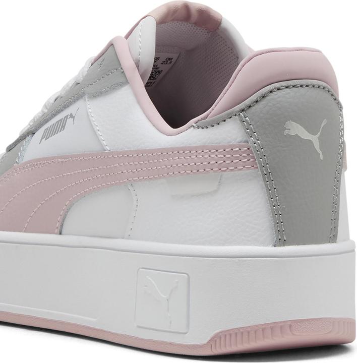 Actual product image Puma Carina Street (42.5)