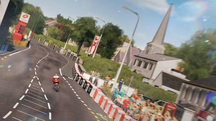 Produktbild Maximum Games TT Isle of Man: Ride On The Edge (Switch, Switch Lite, Switch OLED, DE)