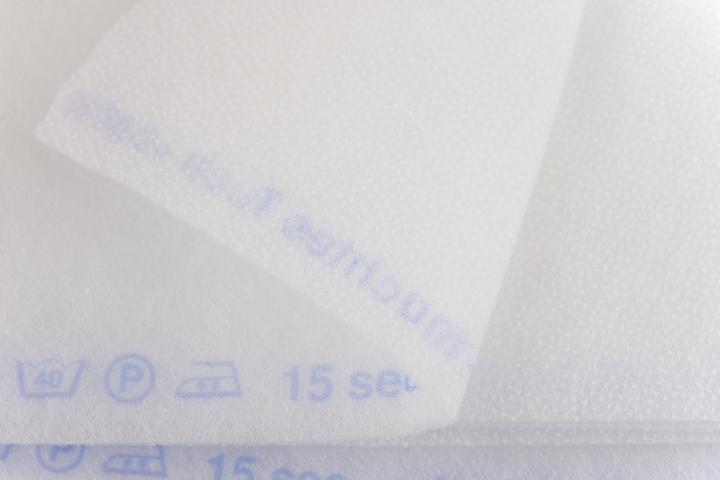 Produktbild Vlieseline H 630 - Volumenvlies, weiss, 90 cm breit, 86 g2, Meterware