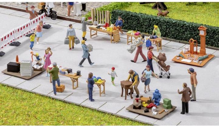 Actual product image Noch H0 Flea Market Set-1 Painted, Standing